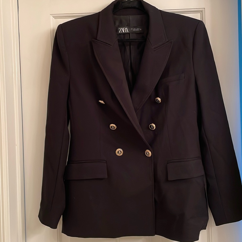 Zara Size L Black double breasted blazer. Balmain inspired